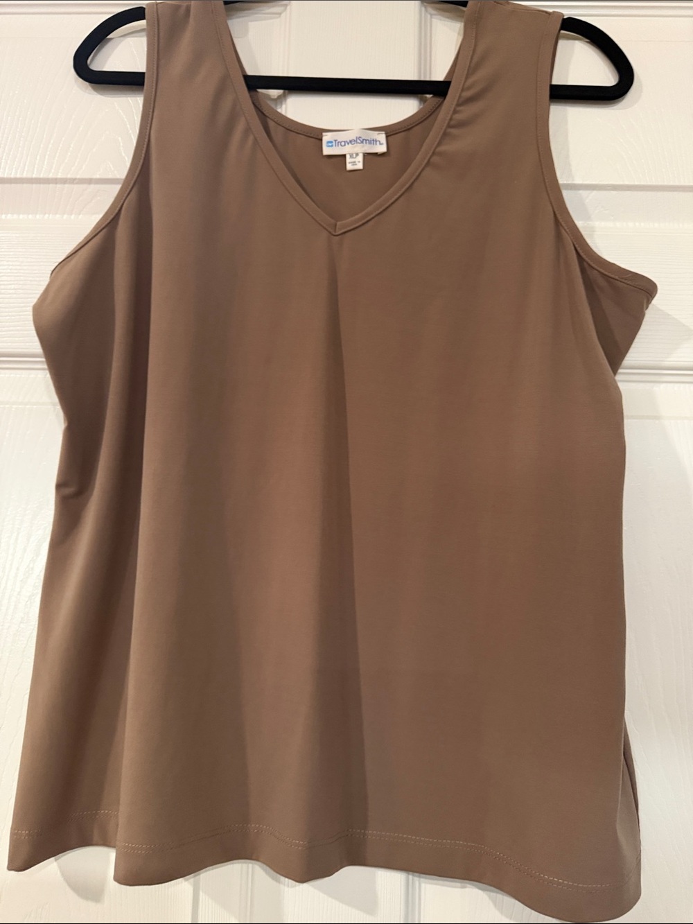 TravelSmith Women's V-Neck Tank Top - Taupe Brown
